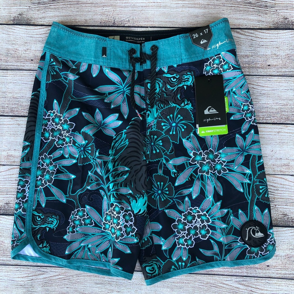 Quicksilver Kids  boys Board Shorts 12